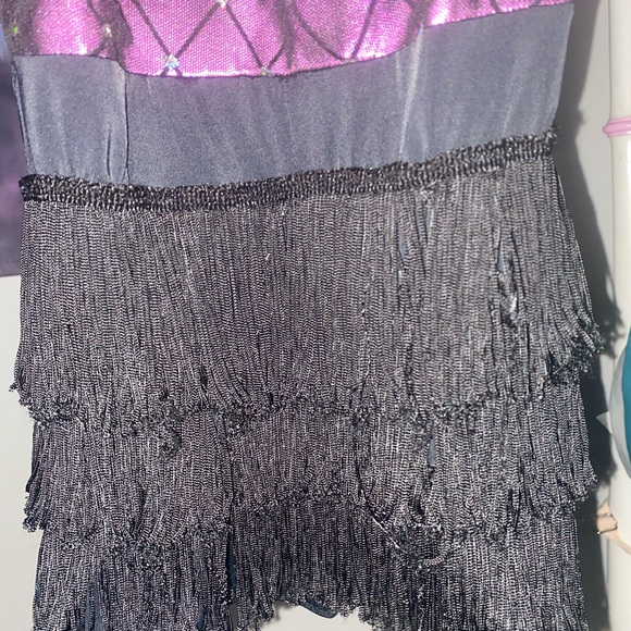 Child small purple and black fringe bottom costume - Picture 3 of 5